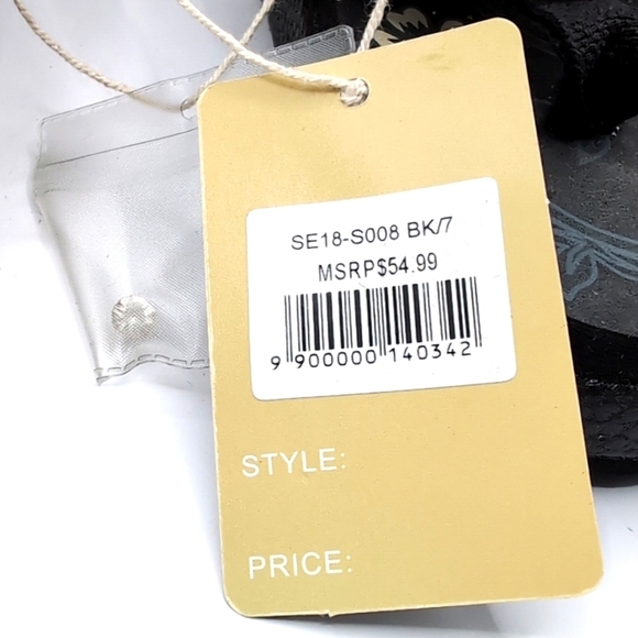 NWT Montana West Black Jeweled Cross Decor Bling Sandals - Size 7 - Picture 8 of 14